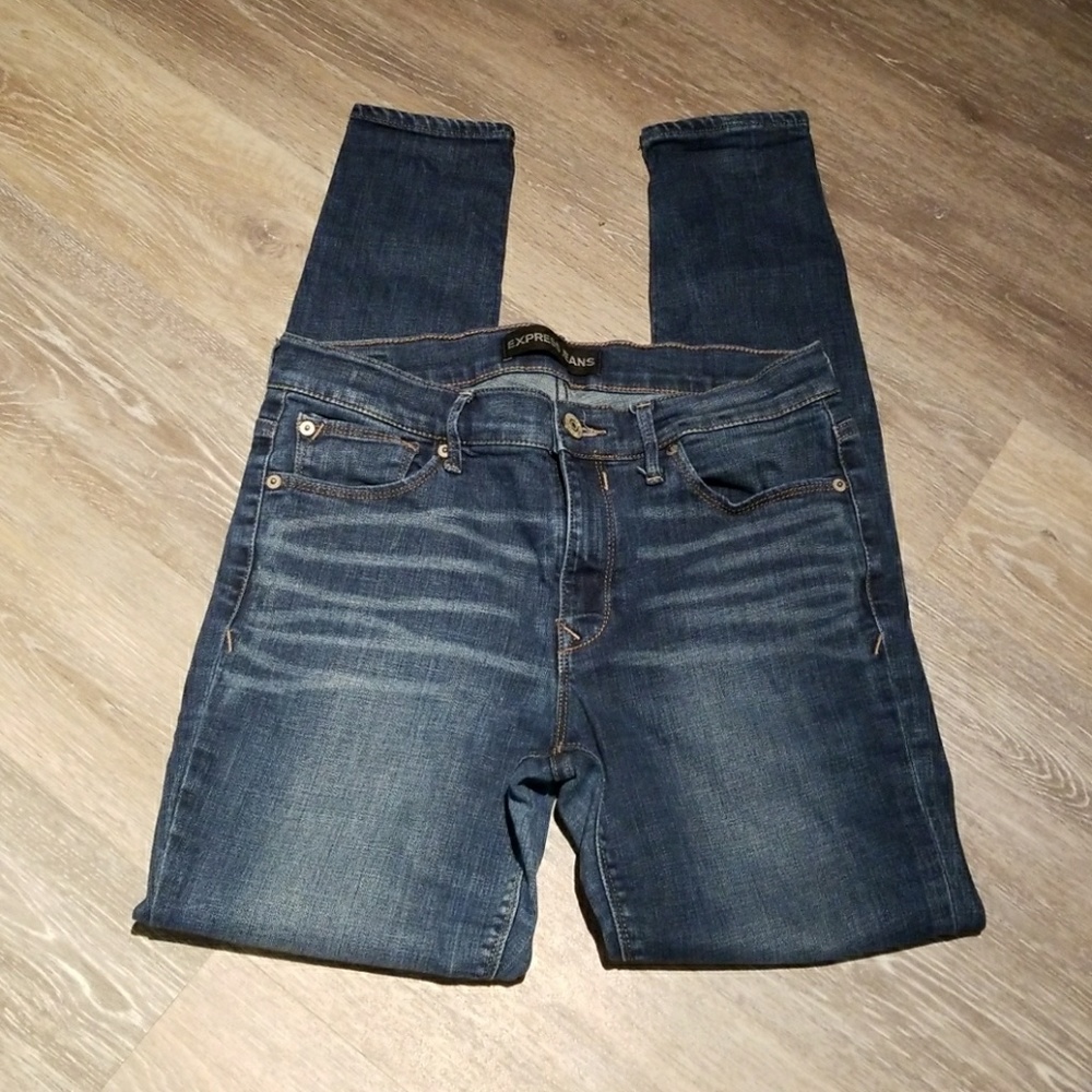 Express Mid Rise Legging Jean